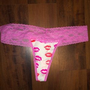 Victoria’s Secret cotton thong